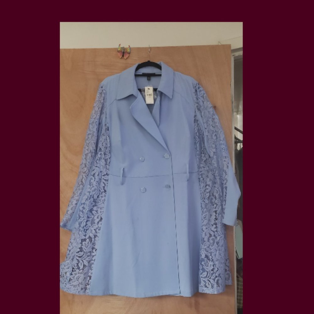 NEW SIZE 18/20W LANE BRYANT MIXED MEDIA TRENCH STYLE JACKET WITH BELT SKY BLUE